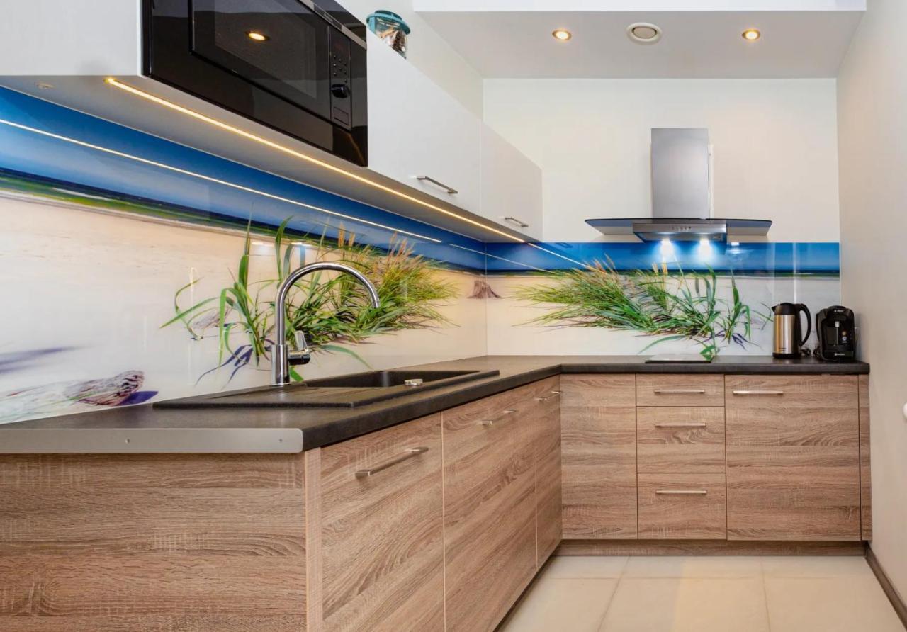 Apartamenty Czarny Kormoran ヘル エクステリア 写真