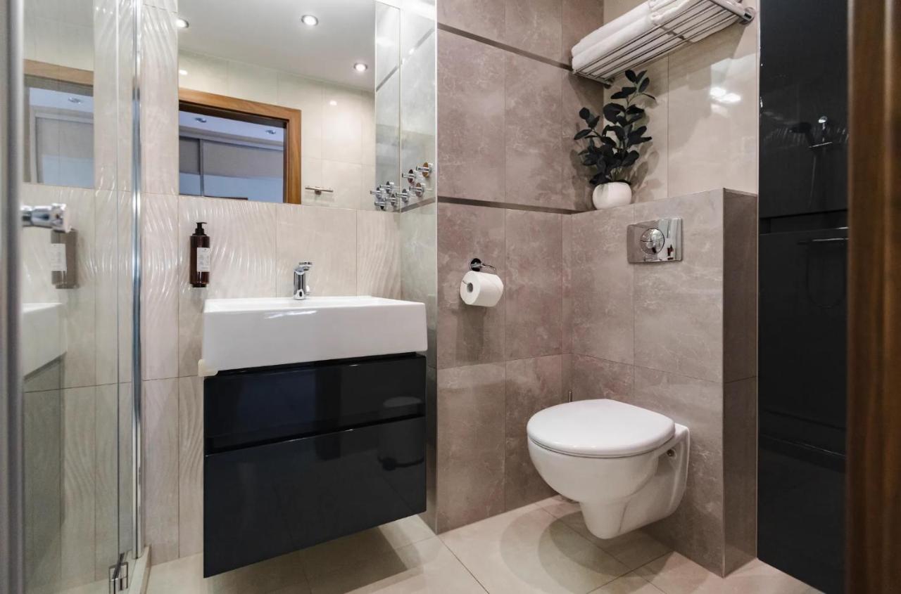 Apartamenty Czarny Kormoran ヘル エクステリア 写真